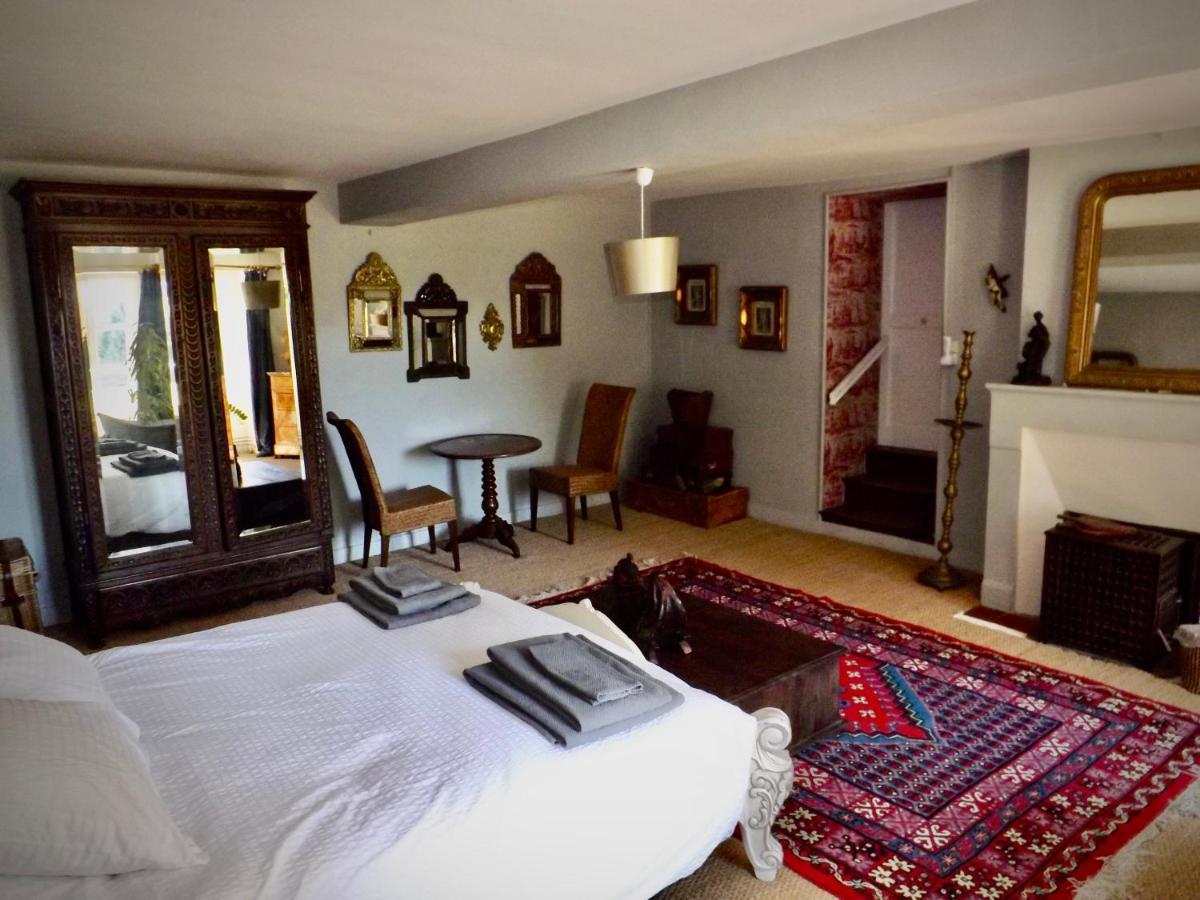 Domaine De Lalat - B&B With En-Suite Bathrooms All Rooms With Garden Views Montembœuf 외부 사진
