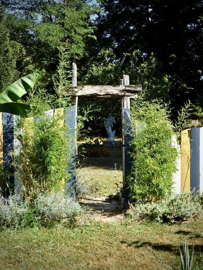 Domaine De Lalat - B&B With En-Suite Bathrooms All Rooms With Garden Views Montembœuf 외부 사진