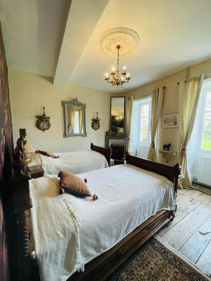 Domaine De Lalat - B&B With En-Suite Bathrooms All Rooms With Garden Views Montembœuf 외부 사진